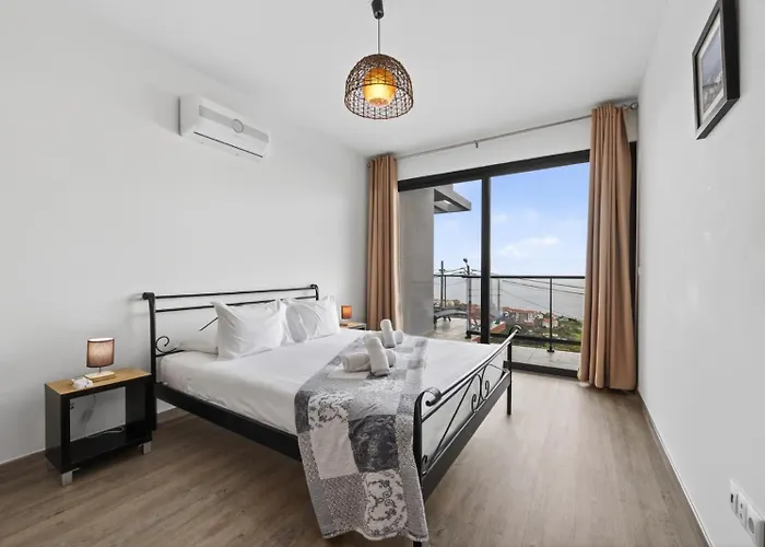 Sea View Flat In Casa Teixeira Calheta Madeira 公寓